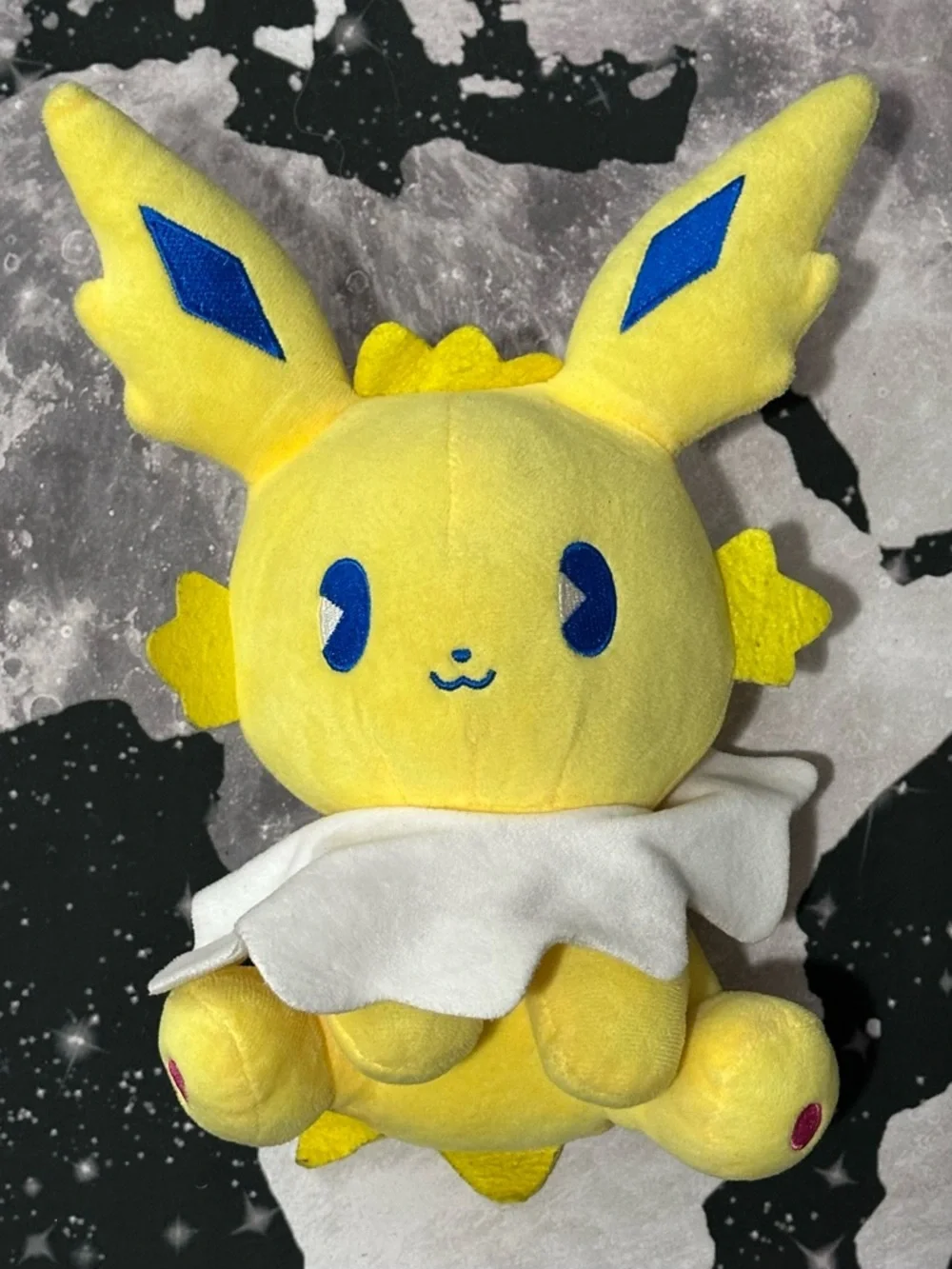 Pokémon Baby Jolteon Character Plush Toy